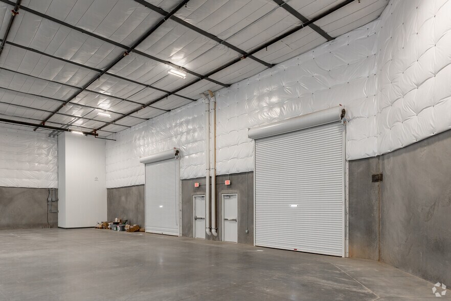 More Photos Of 8051 E Pecos Rd, Mesa Unknown For Lease