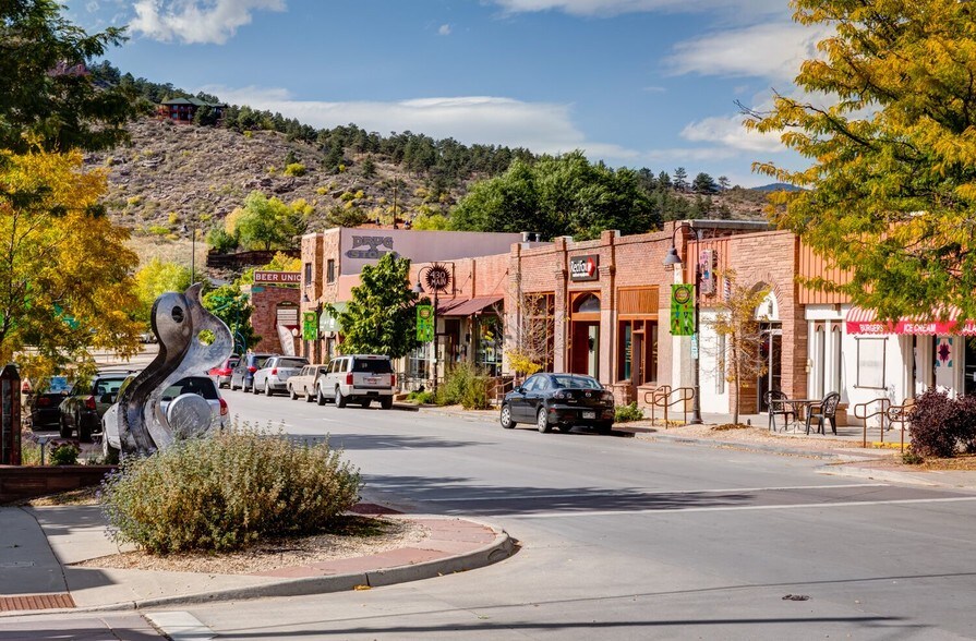 More Photos Of 454 Main St, Lyons Freestanding For Sale