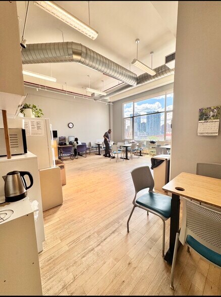 More Photos Of 11-11 44th Rd, Long Island City Loft Creative Space For Sale