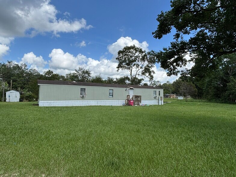 More Photos Of 53 Tranquil Ln, Waynesville Manufactured Housing Mobile Home Park For Sale