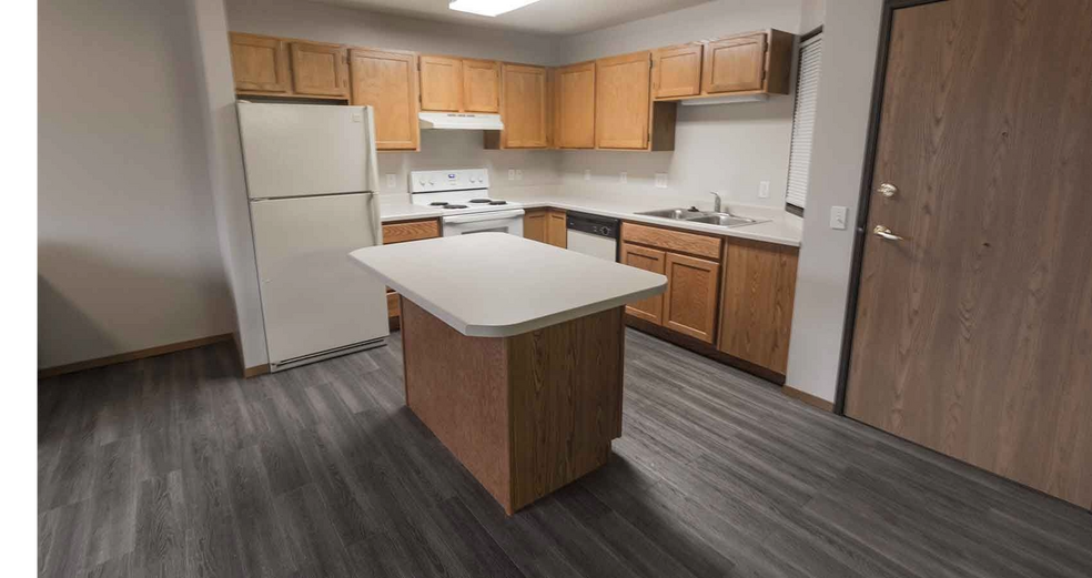 More Photos Of 3511 S Gateway Blvd, Sioux Falls Apartments For Sale