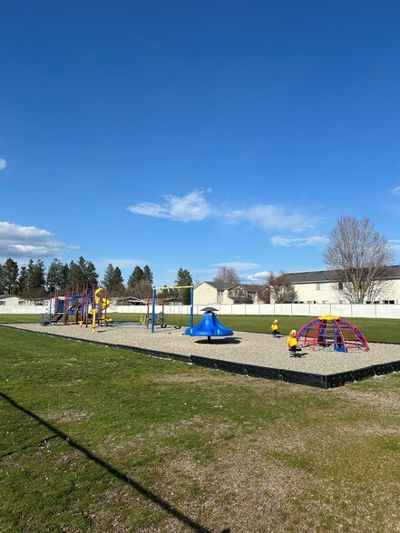 More Photos Of 4810 N Ramsey Rd, Coeur d'Alene Schools For Lease