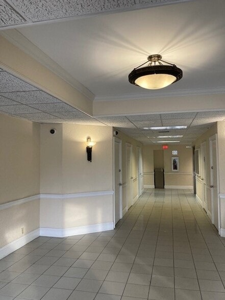 More Photos Of 1300 N Federal Hwy, Boca Raton Medical For Sale