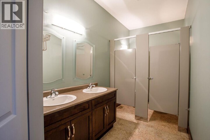 More Photos Of 1455 Ellis St, Kelowna Office Residential For Sale