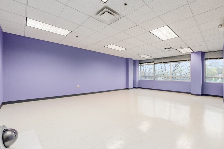 More Photos Of 8740 Orion Pl, Columbus Coworking Space