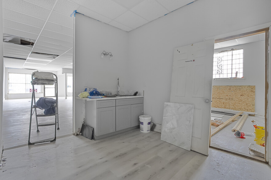 More Photos Of 19403 W Warren Ave, Detroit Storefront Retail Residential For Sale
