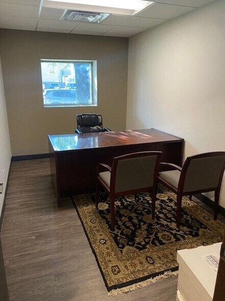 More Photos Of 530 Lexington Ave, San Antonio Medical For Sale