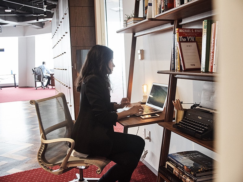 More Photos Of 300 N LaSalle St, Chicago Office For Lease