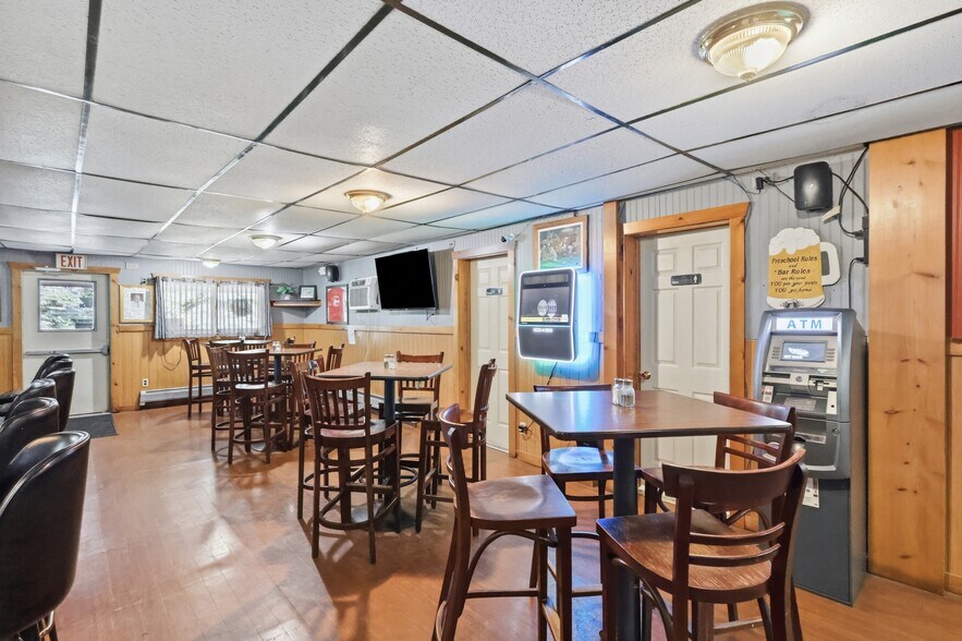More Photos Of 225 Owego Turnpike, Waymart Specialty For Sale