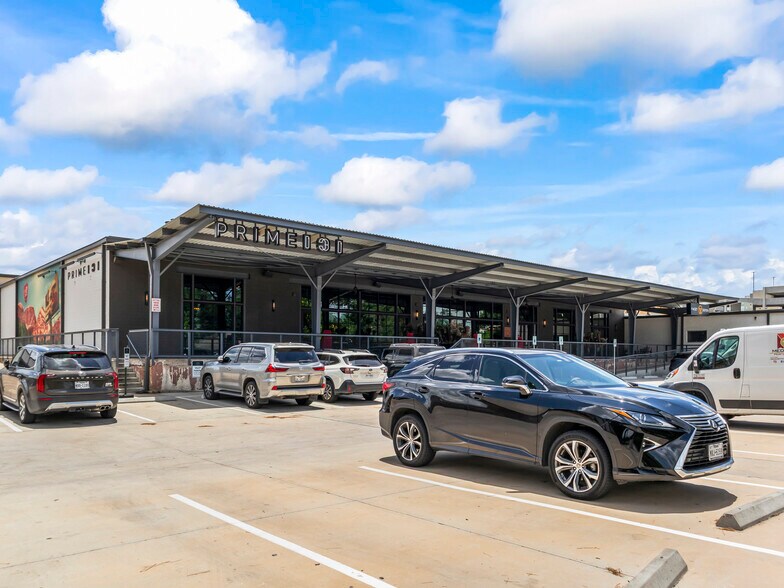 More Photos Of 2505 W 11th St, Houston General Retail For Sale