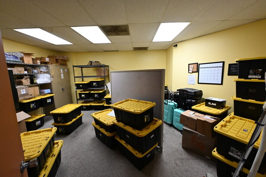 More Photos Of 2020 Murrell Rd, Rockledge Manufacturing For Lease