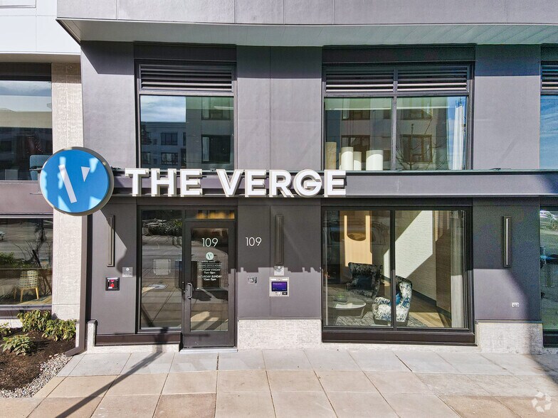 More Photos Of 109 S Division St, Auburn Apartments For Lease