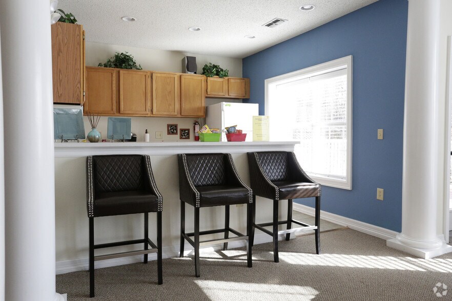 More Photos Of 5600 Salem Run Blvd, Fredericksburg Apartments For Sale