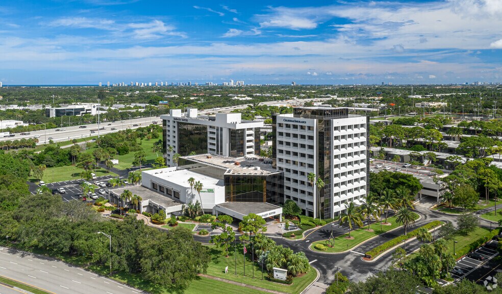 More Photos Of 4400 Pga Blvd, Palm Beach Gardens Office For Lease