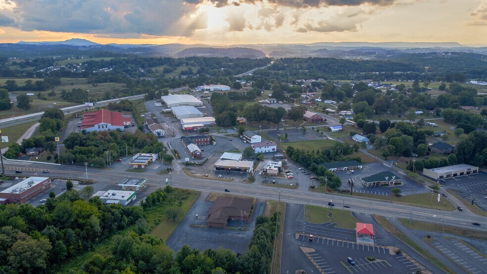 More Photos Of 5026 Bobby Hicks Hwy, Johnson City Land For Lease