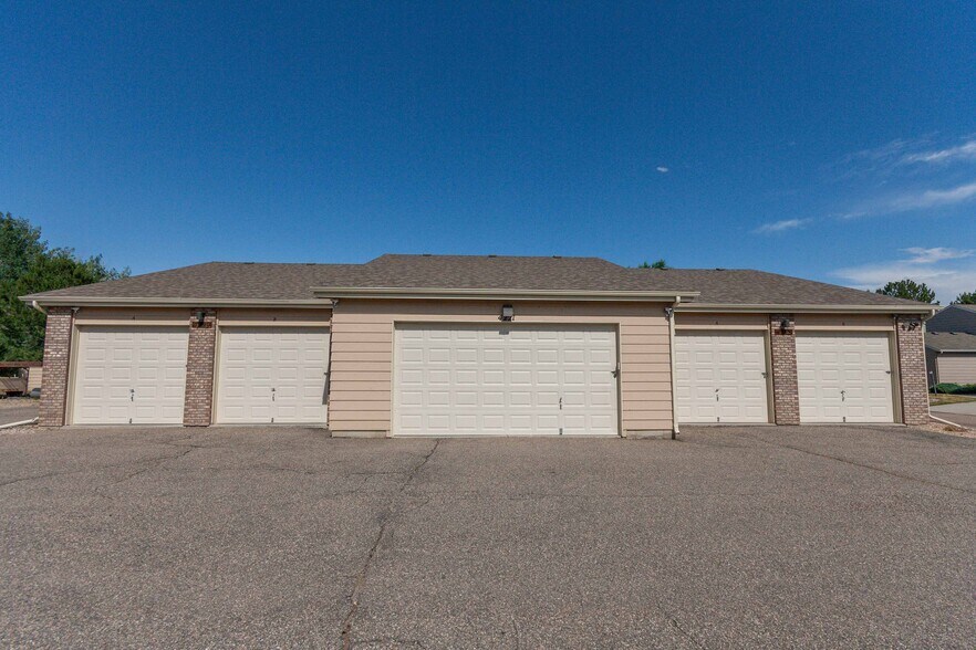 More Photos Of 4194-4208 N Garfield Ave, Loveland Office For Lease