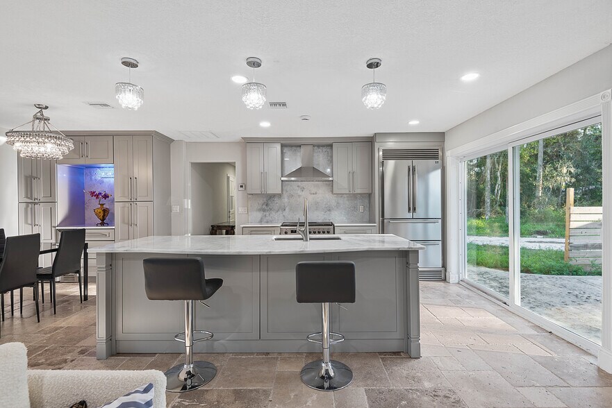 More Photos Of 5062 N Ocean Shore Blvd, Palm Coast Restaurant For Sale