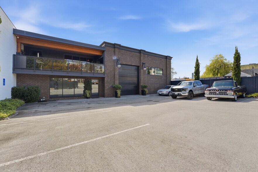 Primary Photo Of 935 Sherwood Ave, Coquitlam Warehouse For Sale