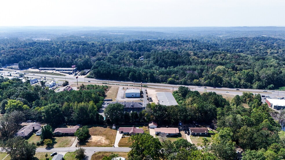 More Photos Of 1100 Highway 78 E, Jasper Hotel For Sale