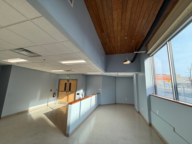 More Photos Of 1900 N Howard St, Baltimore Loft Creative Space For Lease