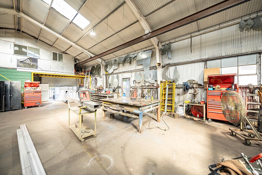 More Photos Of 6104-6112 Ferguson Dr, Commerce Warehouse For Sale