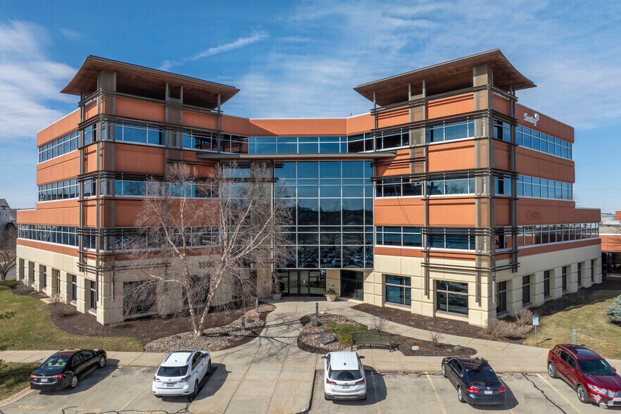 More Photos Of 1800 Deming Way, Middleton Office For Lease