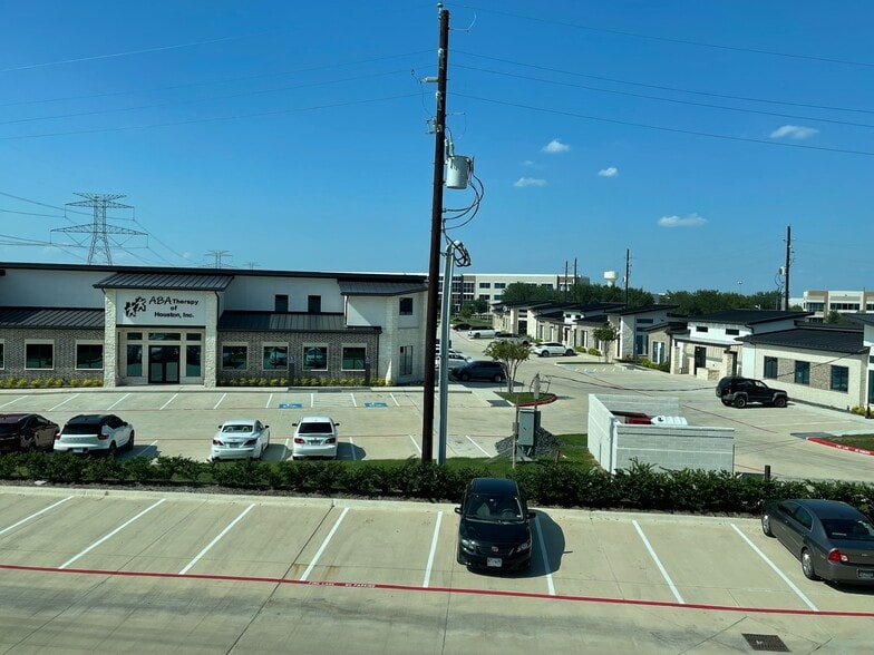 More Photos Of 21777 Merchants Way, Katy Office For Lease