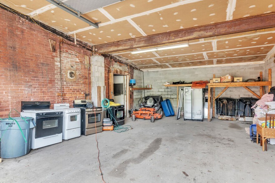 More Photos Of 260 Columbus Ave, Pittsfield Storefront Retail Office For Sale