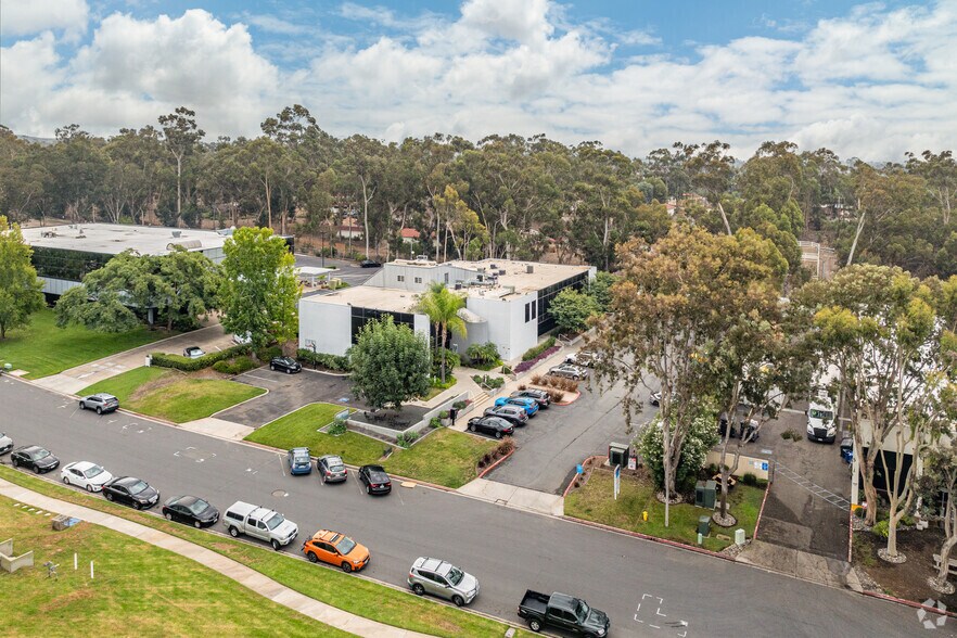 More Photos Of 10065 Old Grove Rd, San Diego Office For Lease