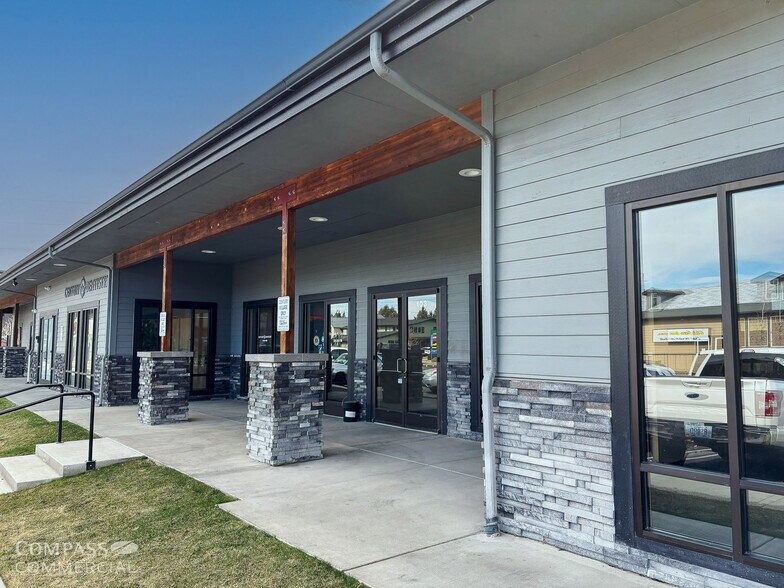 Primary Photo Of 155 SW Century Dr, Bend General Retail For Lease