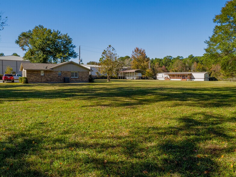 More Photos Of 5122 FM 1488 Rd, Magnolia Office Residential For Sale