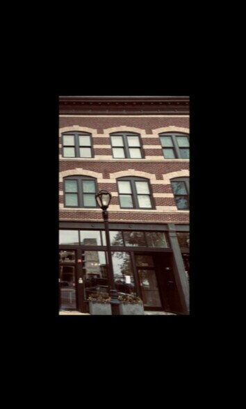 More Photos Of 314 E Adams St, Springfield Storefront Retail Office For Lease