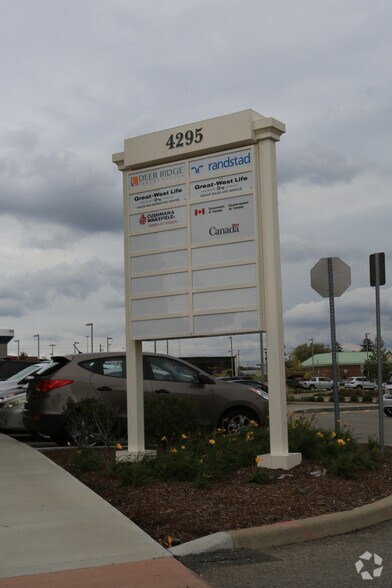 More Photos Of 4295 King St E, Kitchener Office For Lease