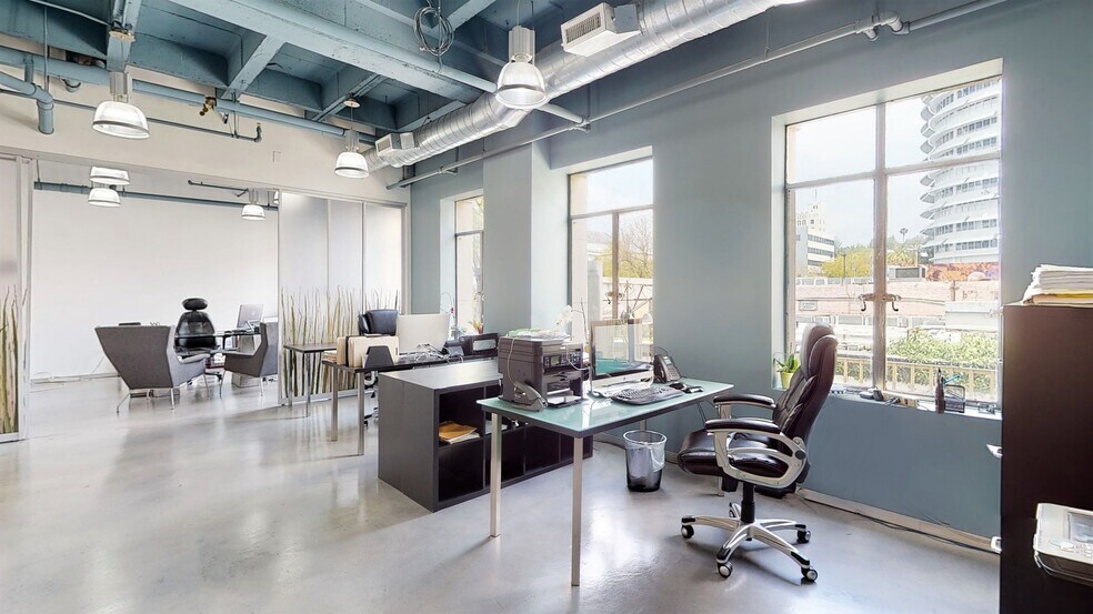 More Photos Of 6253 Hollywood Blvd, Los Angeles Loft Creative Space For Sale