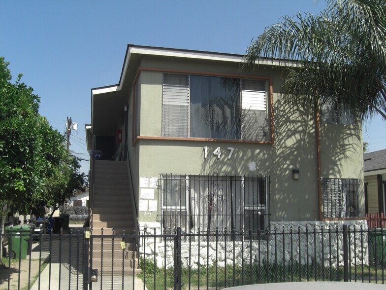 Primary Photo Of 147 E 55th St, Los Angeles Apartments For Sale