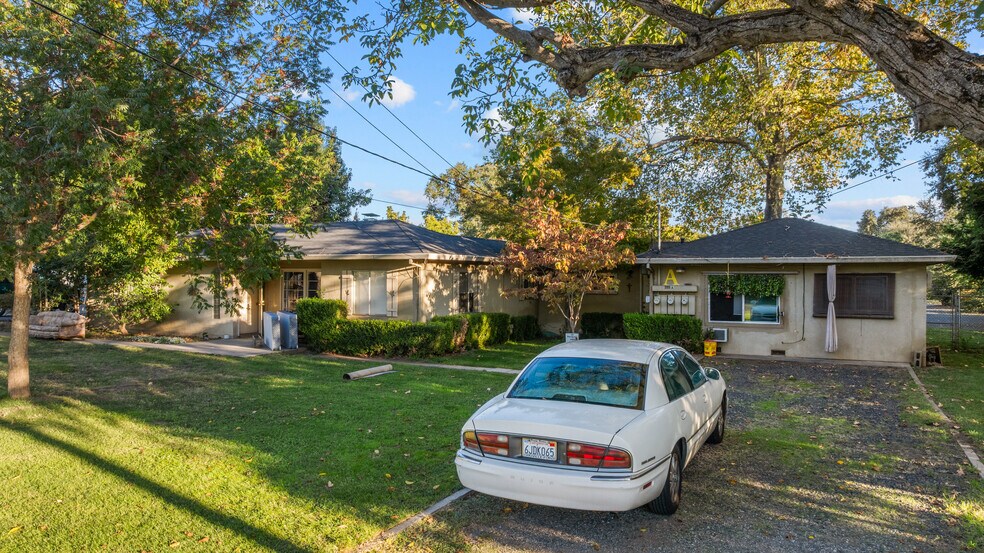 More Photos Of 355 Panama Ave, Chico Flex For Sale