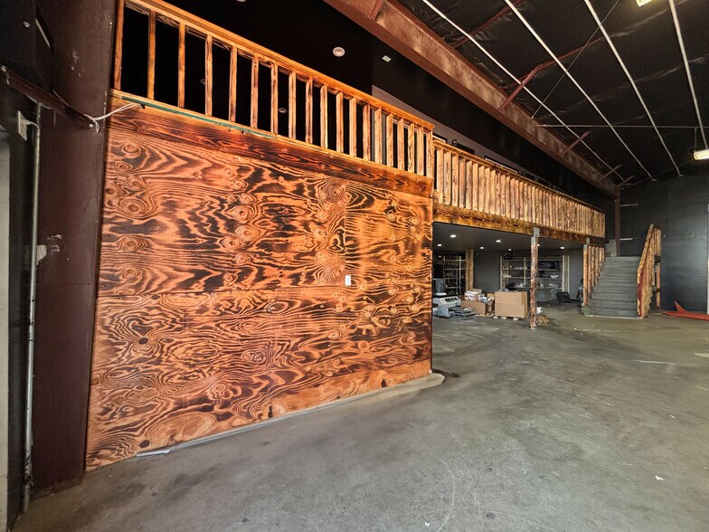 More Photos Of 1037 Enterprise Ave, San Jacinto Warehouse For Sale