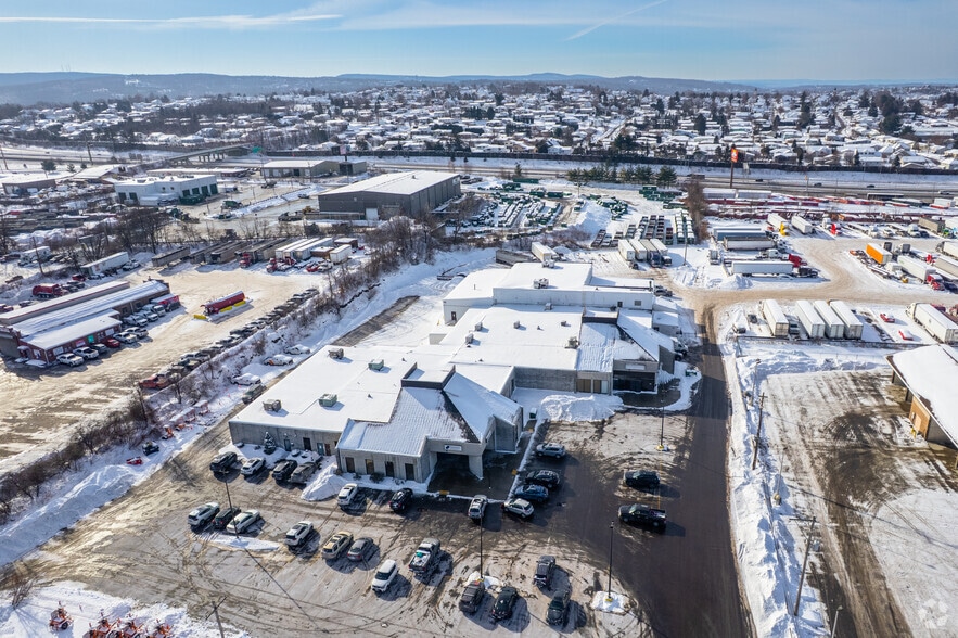 More Photos Of 116-120 Monahan Ave, Dunmore Flex For Lease