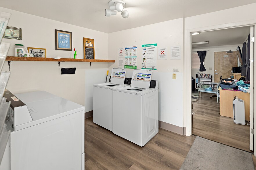 More Photos Of 739 S 3rd Ave, Kent Apartments For Sale