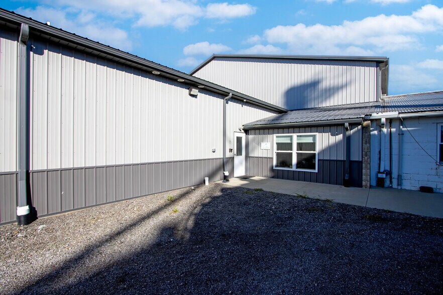 Primary Photo Of 7706B Congress Rd, West Salem Food Processing For Lease