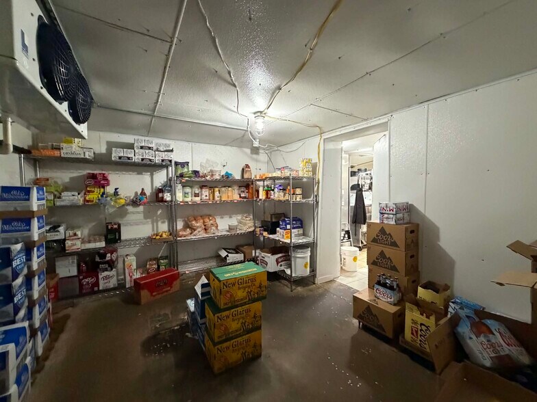 More Photos Of 48 S 5th St, Barron Sports And Entertainment For Sale