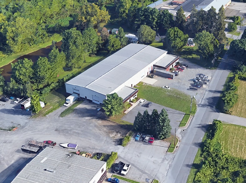 More Photos Of 271 Upper North Rd, Highland Warehouse For Sale