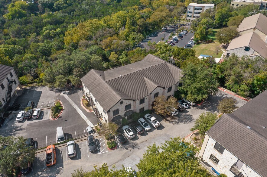 More Photos Of 4407 Bee Caves Rd, West Lake Hills Office Residential For Lease