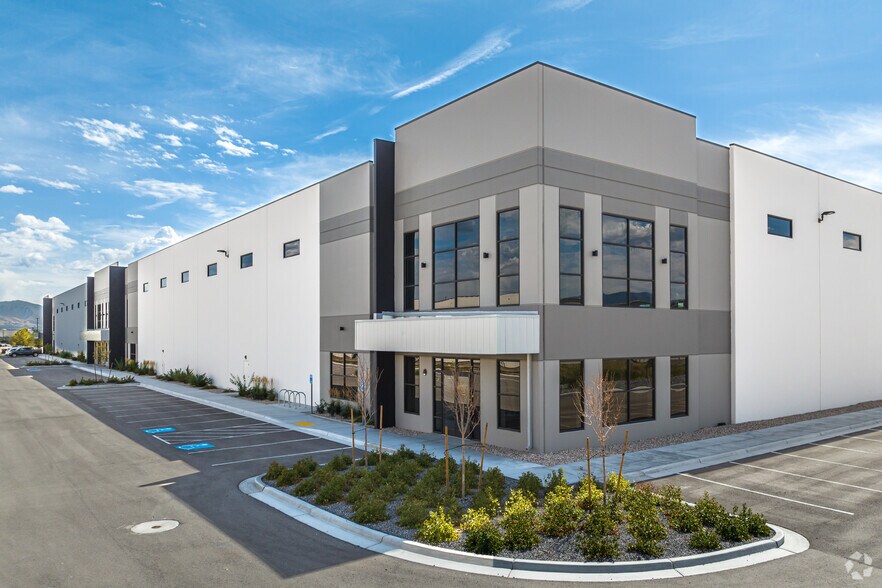 More Photos Of 485 N Jimmy Doolittle Rd, Salt Lake City Warehouse For Lease