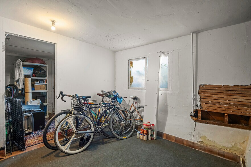 More Photos Of 326 Athol Ave, Oakland Multifamily For Sale