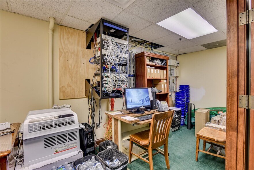 More Photos Of 624 Ellis St, Augusta Office For Sale