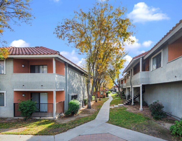 More Photos Of 1531 W Rialto Ave, Fontana Apartments For Sale