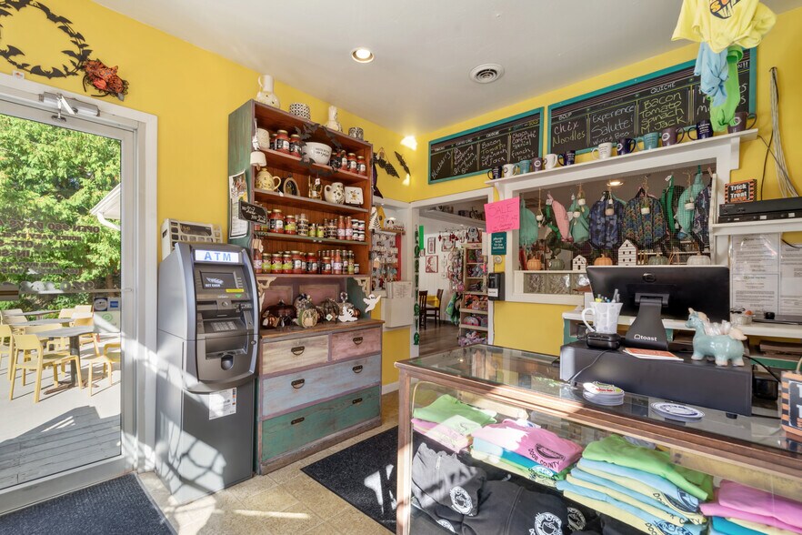 More Photos Of 7918 State Highway 42, Egg Harbor Restaurant For Sale