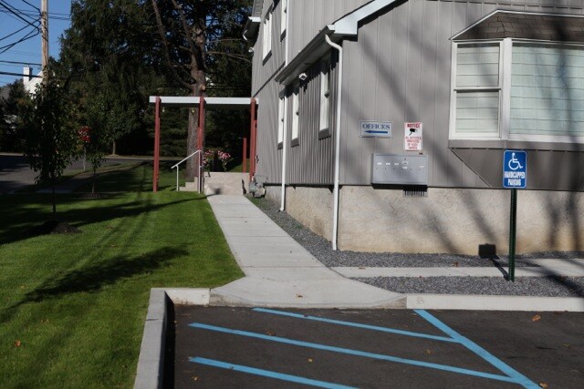 More Photos Of 88 Terry Rd, Smithtown Office For Sale