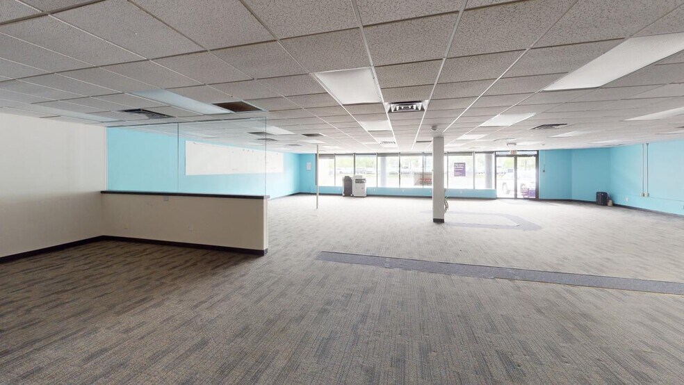 More Photos Of 821 N 27th St, Billings Storefront Retail Office For Lease